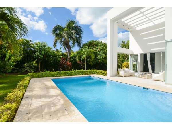 Your Own Modern Villa On The Caribbean Coast.