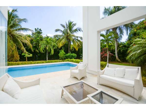 Your Own Modern Villa On The Caribbean Coast.