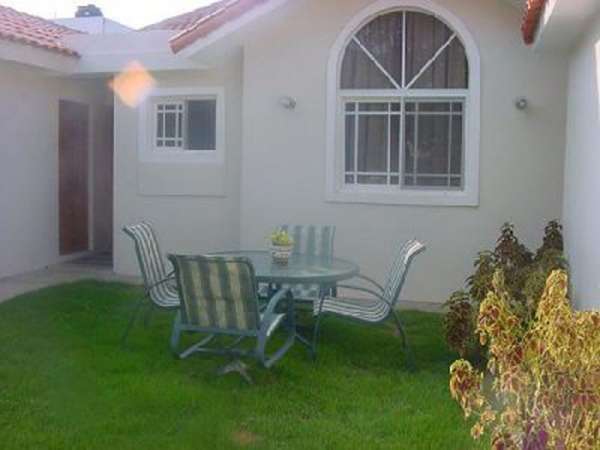 Must See Fully Furnished, Turn Key Villa Only 100
