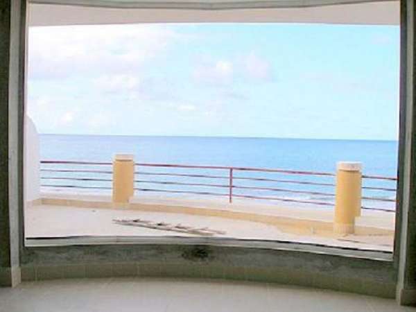 Marvelous Condo With A Wonderful View To The Sea,