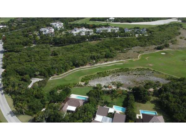 Great Opportunity: Lots In Prestigious Hacienda Del Mar - Image 3