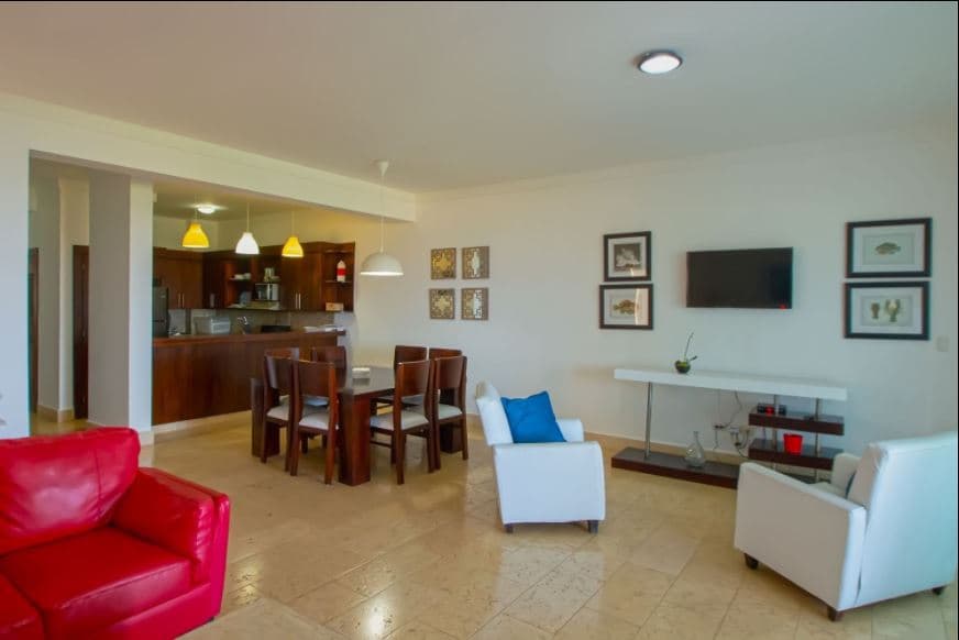 Beautiful And Comfortable 3 Bedrooms Beachfront Condo