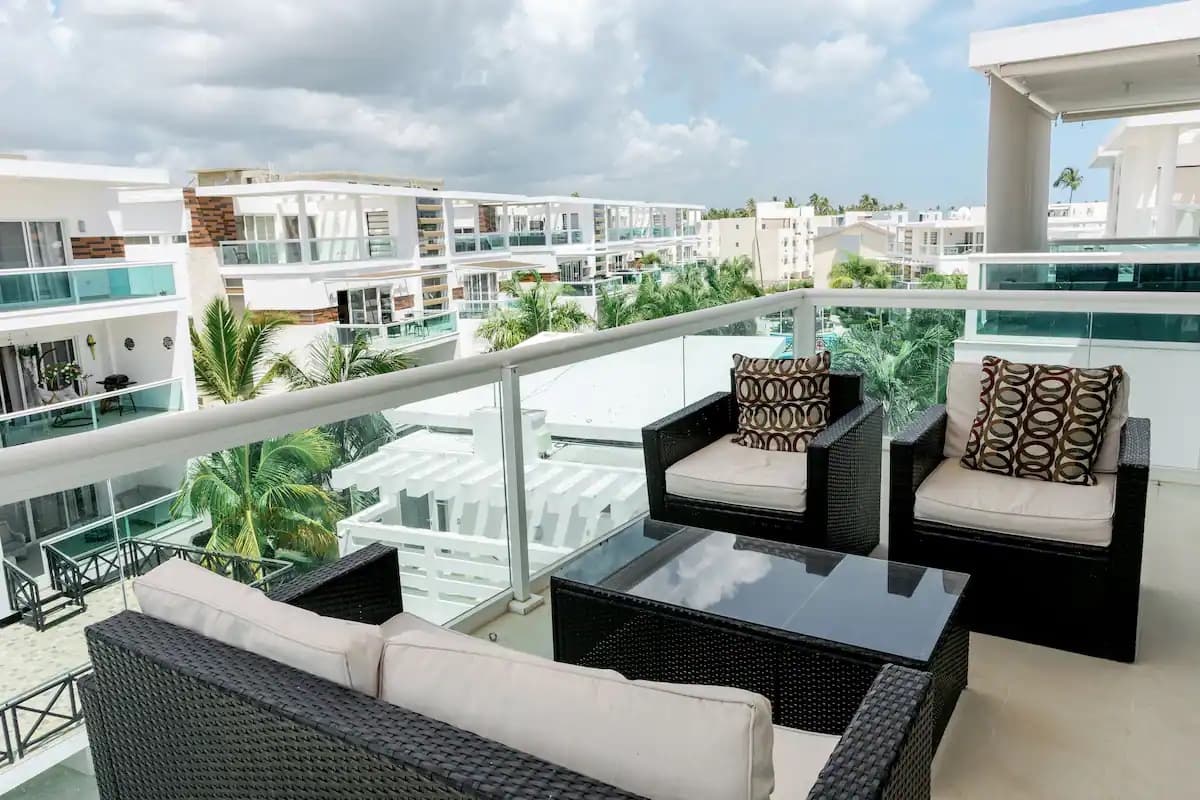 For Sale Apartment In Costa Hermosa - Image 2