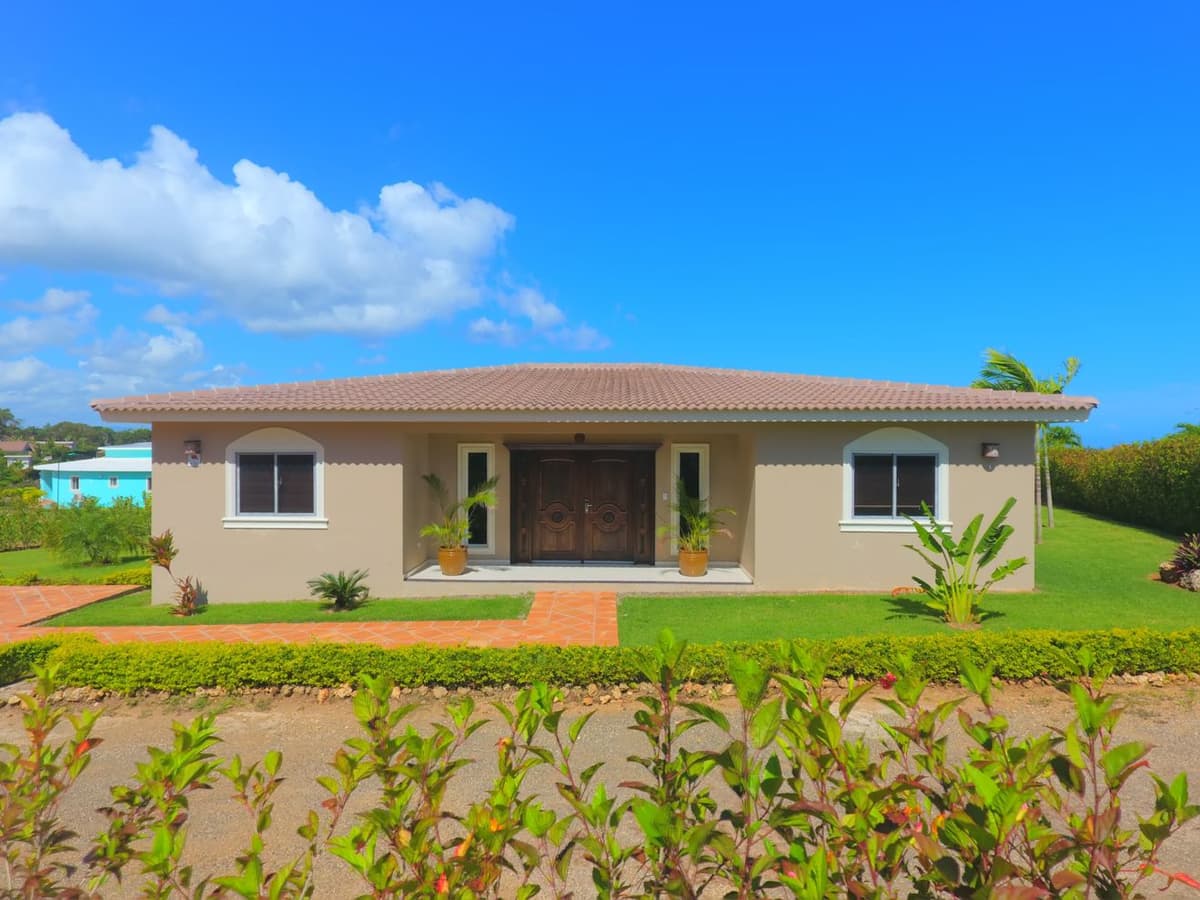 Fully Customizable 3 Bedroom Villa