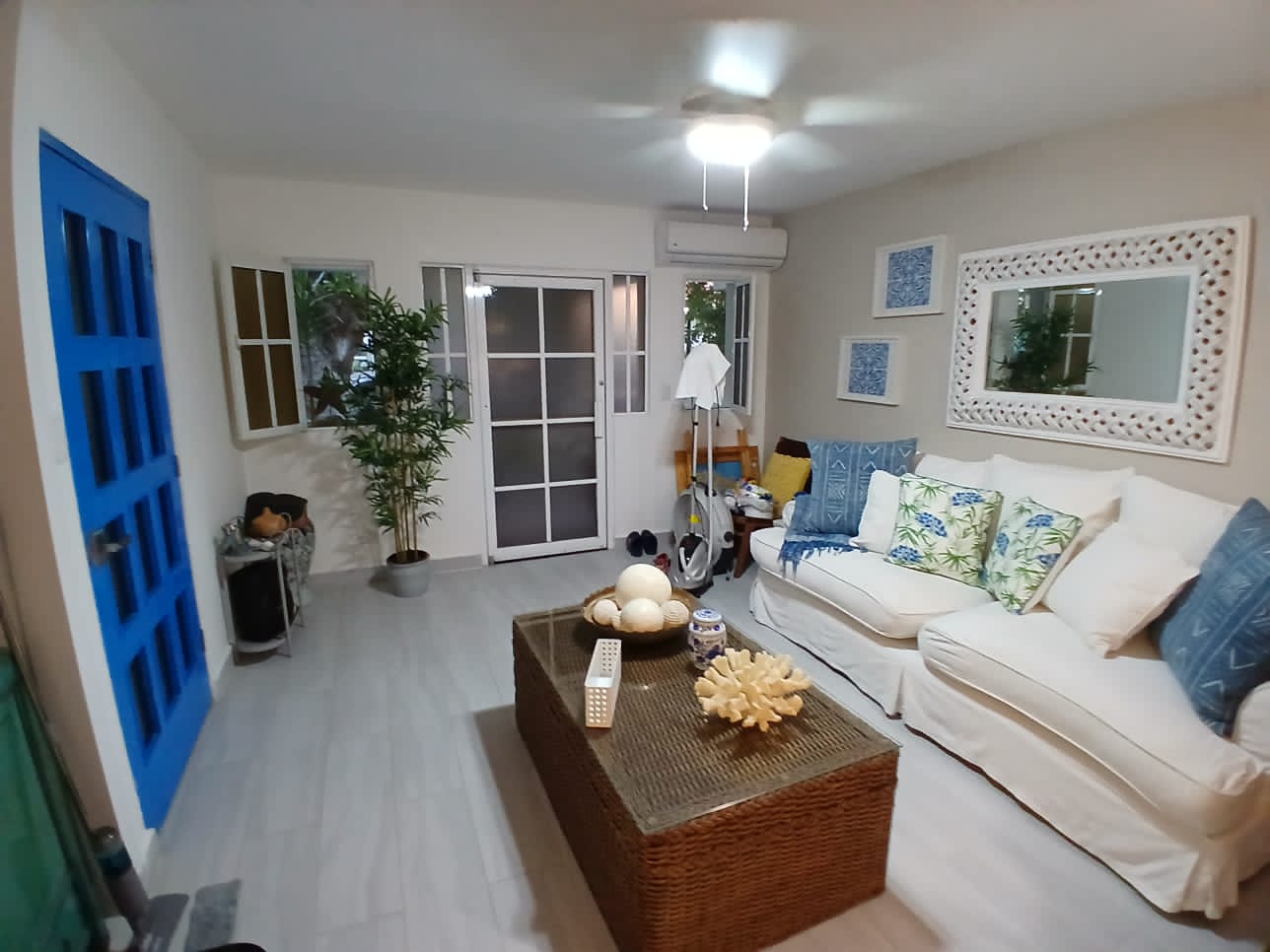 Exclusive First-floor Apartment For Sale - Image 2
