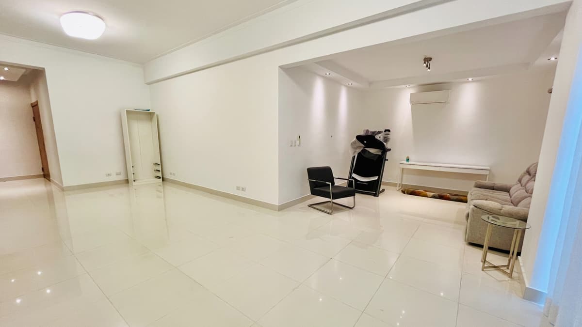 Spacious 3-bedroom Apartment For Sale In La Esperilla Santo - Image 5