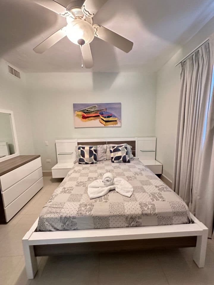 Beachfront 2 Bedroom 2 Bath Apartment In Cabeza De Toro - Image 5