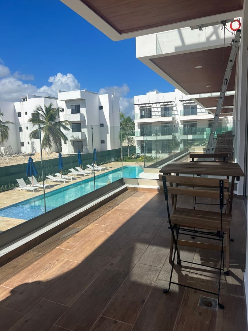 Fully Furnished Two-bedroom Condo With Exclusive Beach Access - Image 4