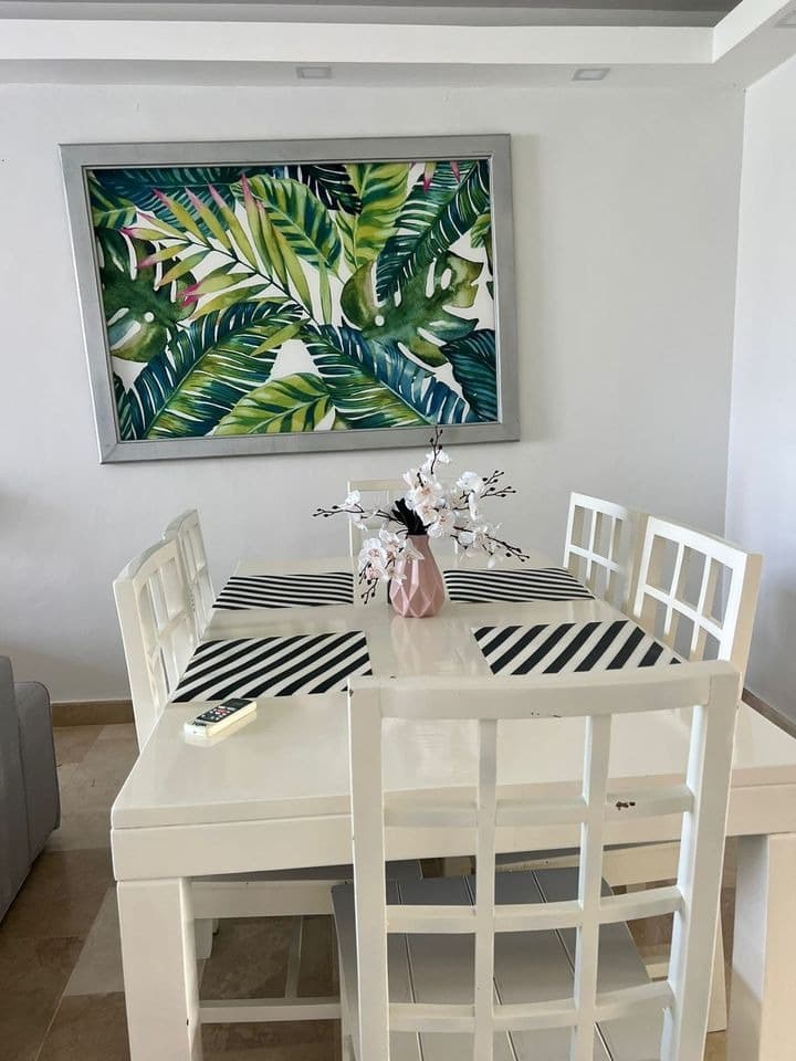 Captivating Paradise In Prestigious Karibo White Sands!