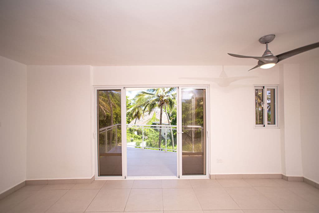 Ocean Front Condo - Just A Few Steps To The Beach - Image 2