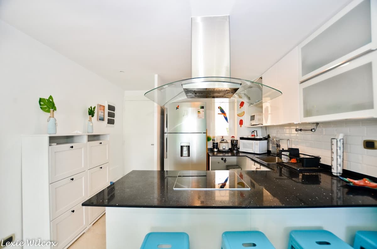 Cana Rock Furnished 2br Penthouse With Rooftop - Image 3