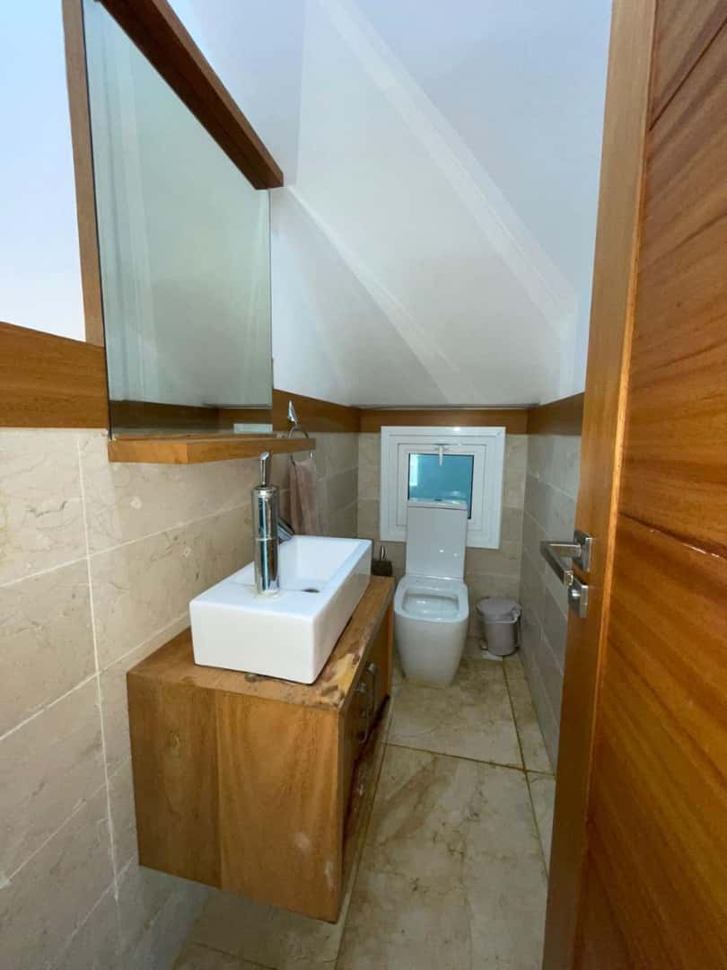 Sale Of Penthouse In Exclusive Residential Area