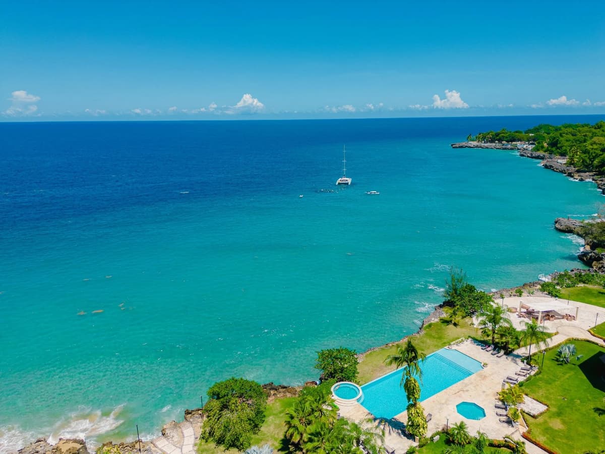 Stunning Ocean View Apartment - Image 4