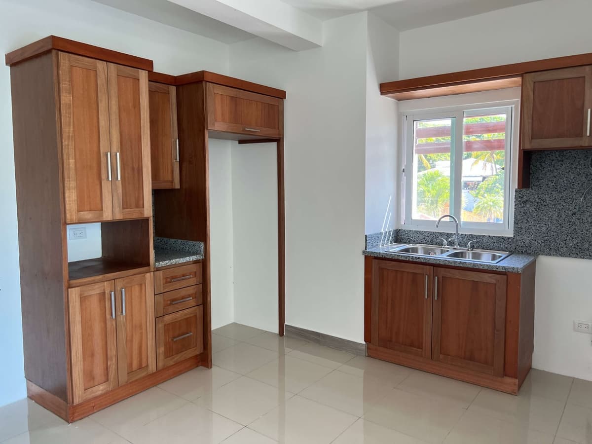 Brand New Penthouse Condos In Exclusive Gated Community - Image 1