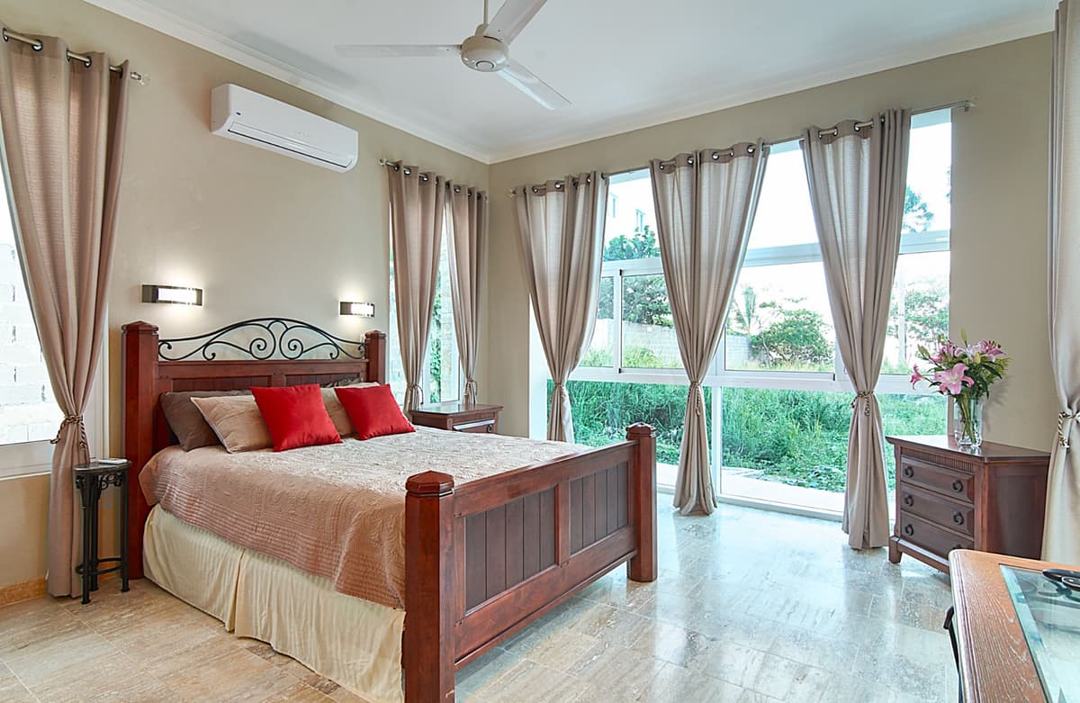 2 Bedroom 2 Bath Condo In Ocean Front Complex With Direct Ocean - Image 3