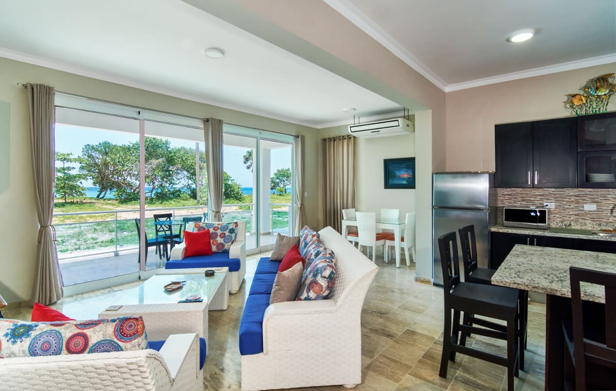 2 Bedroom 2 Bath Condo In Ocean Front Complex With Direct Ocean - Image 4