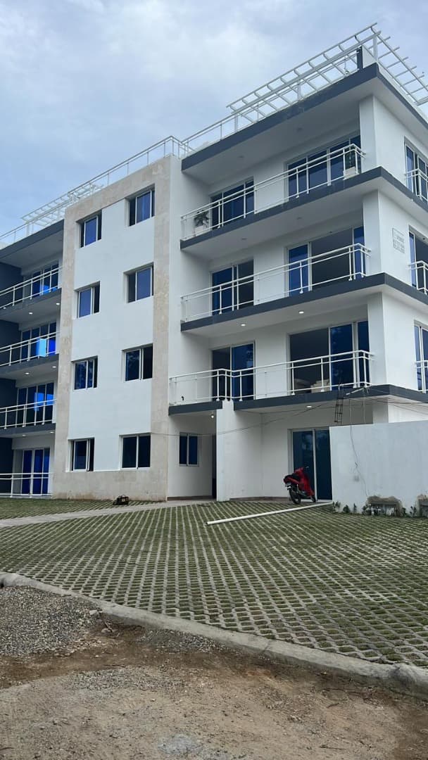 New 3 Bedroom Condos In Gated Community - Image 1