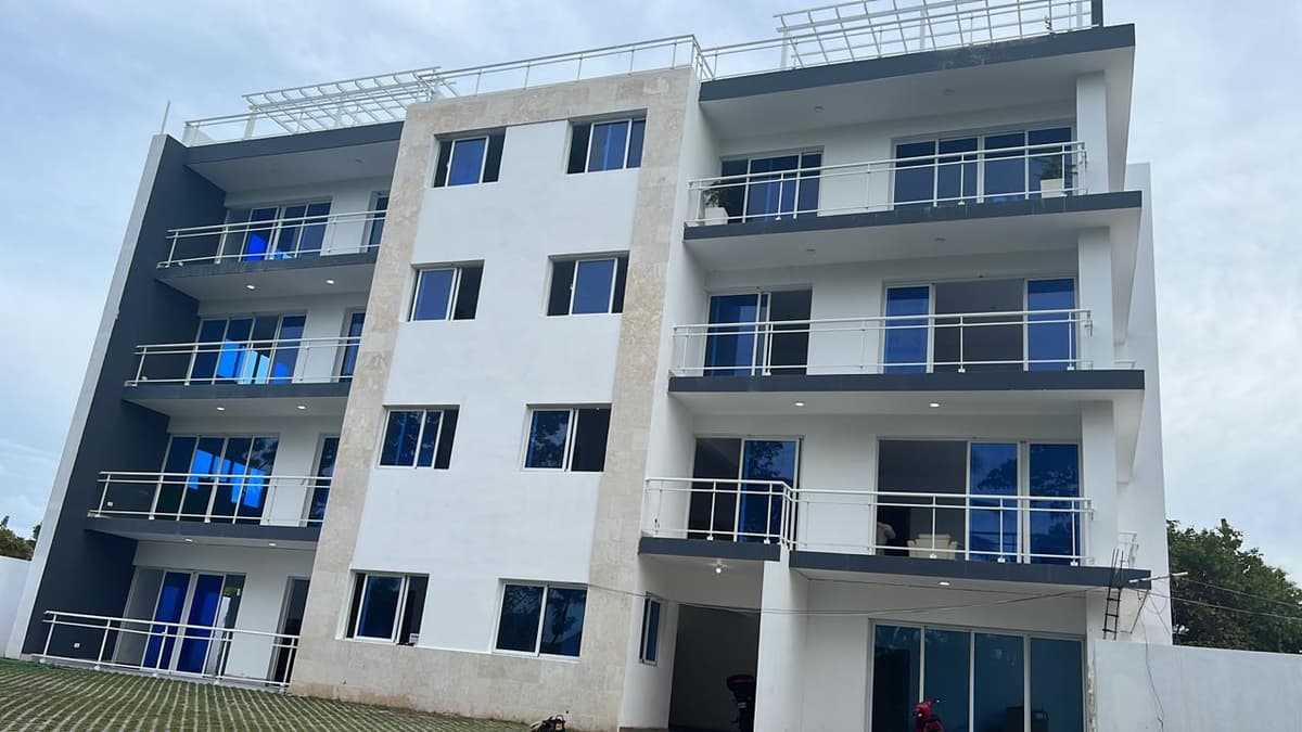 New 3 Bedroom Condos In Gated Community - Image 5