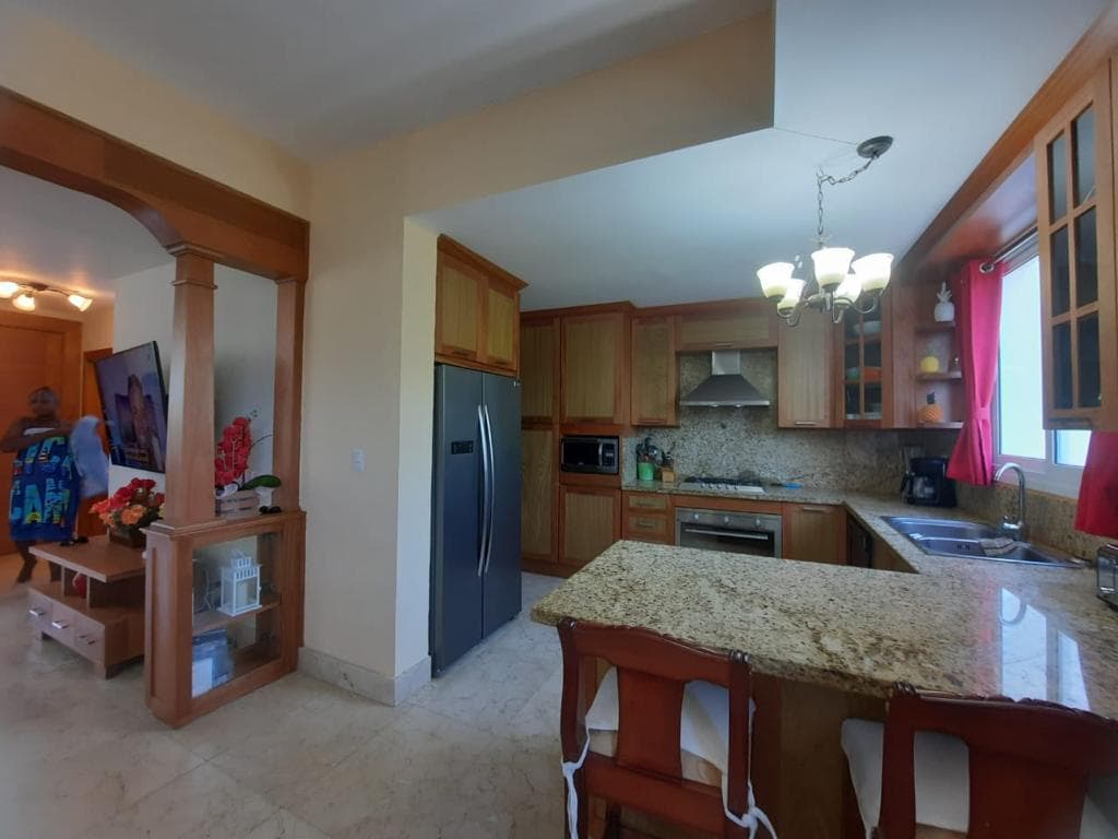 Luxurious Ocean Front Condo - Image 3