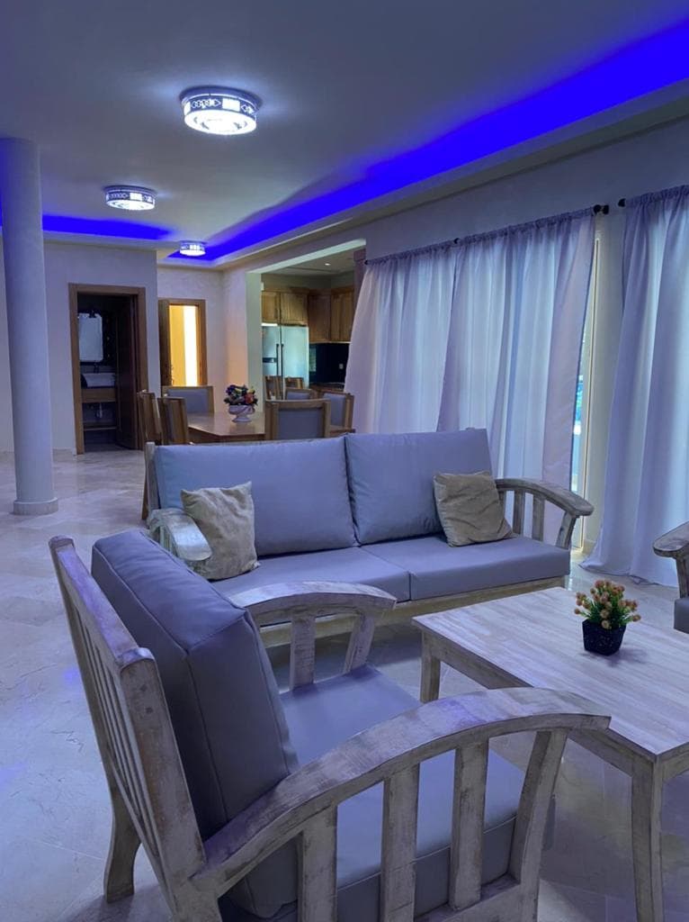 Luxurious Ocean Front Condo - New Construction - Image 1