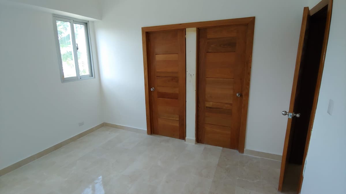 Apartamentos En La Esmeralda - Image 3