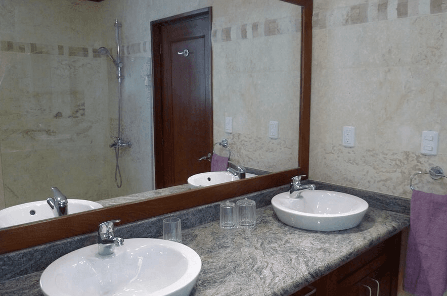 Spacious Beachfront Condo