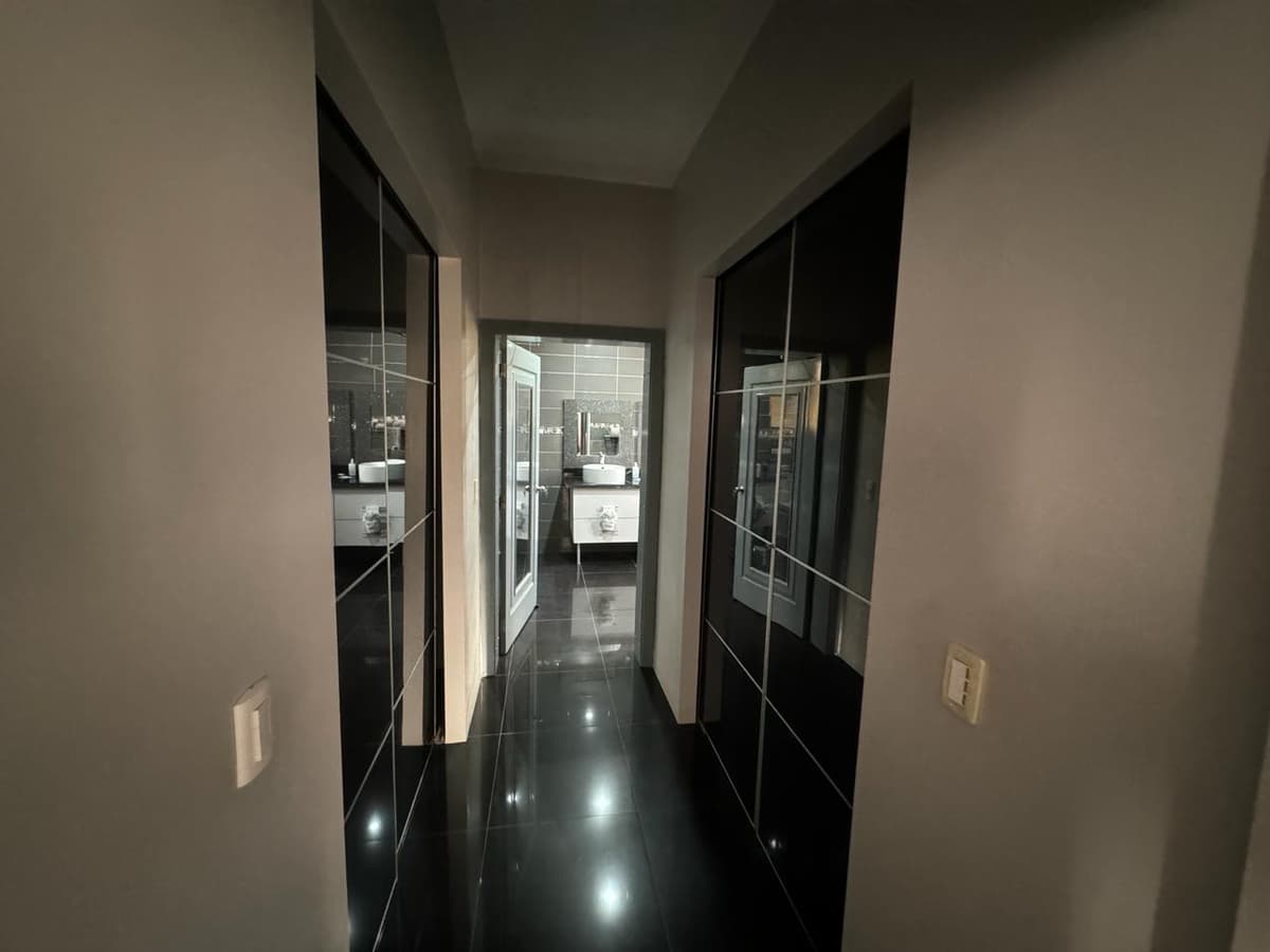 Luxury Villa For Sale - Image 4