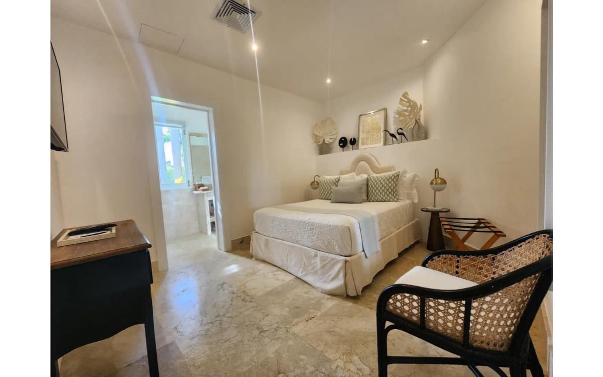 Id-3005 Eight Bedroom Villa For Sale In Punta Cana Resort & Club - Image 3