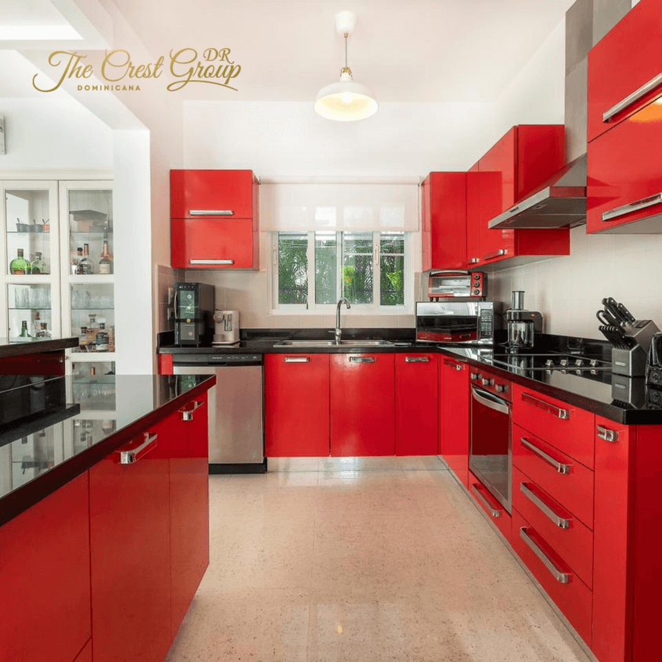 5 Bedroom Villa In Cocotal - Image 2