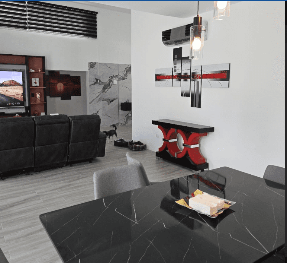 New Modern Villa
