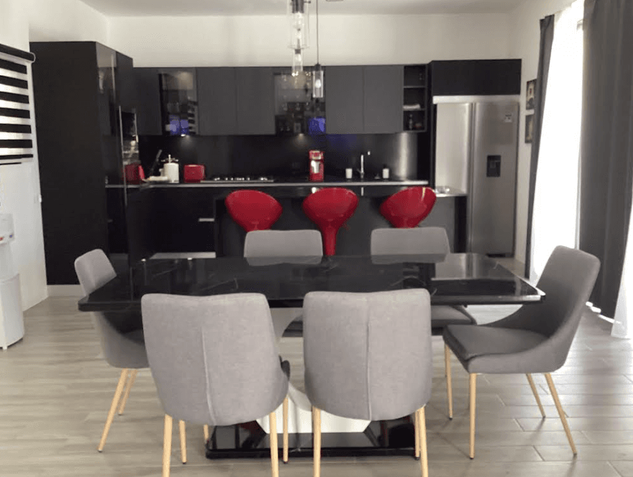 New Modern Villa - Image 4