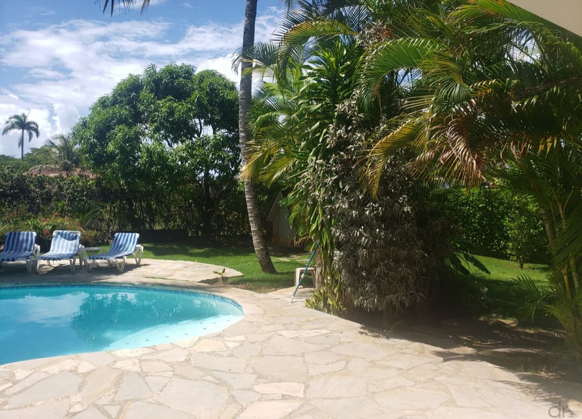 The Perfect Caribbean Starter Home - Image 2