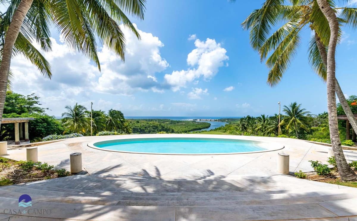 Exclusive 5-bedroom Ocean-view Villa In Casa De Campo