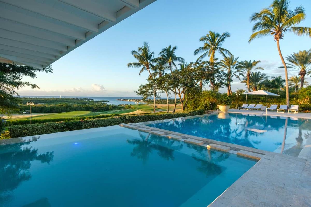 Exclusive 10-bedroom Mansion With Ocean Views In Casa De Campo - Image 4