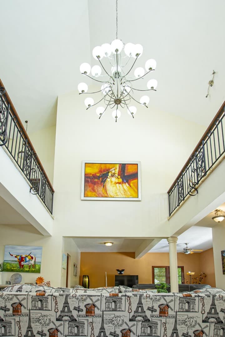 Luxury Villa In Exclusive Community