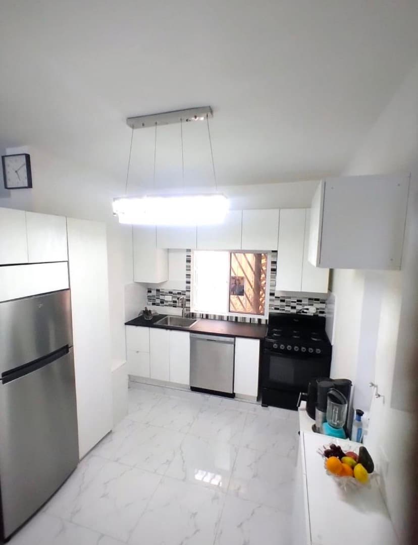 Beautiful Modern Villa - Image 4