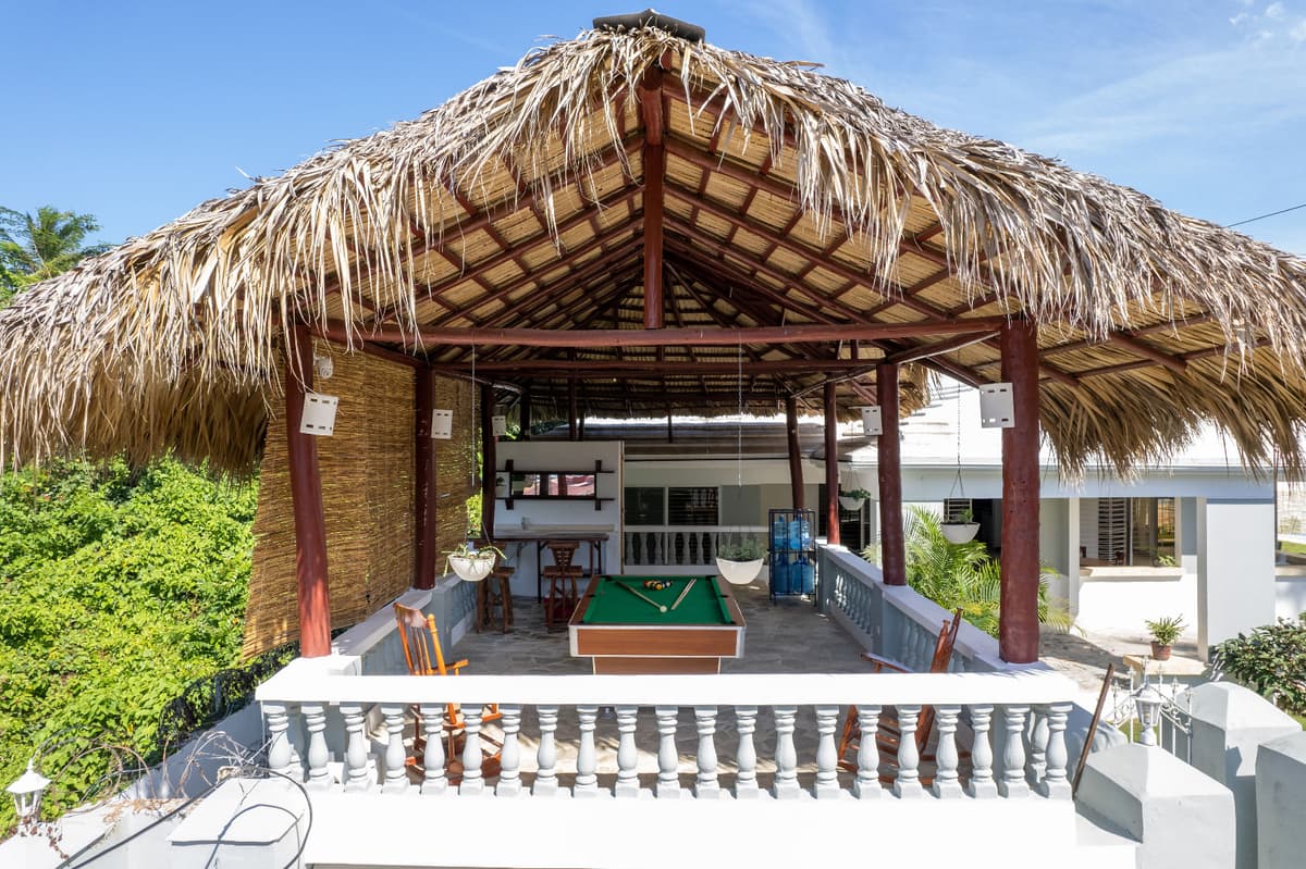 Beautiful And Comfortable Villa High Quality