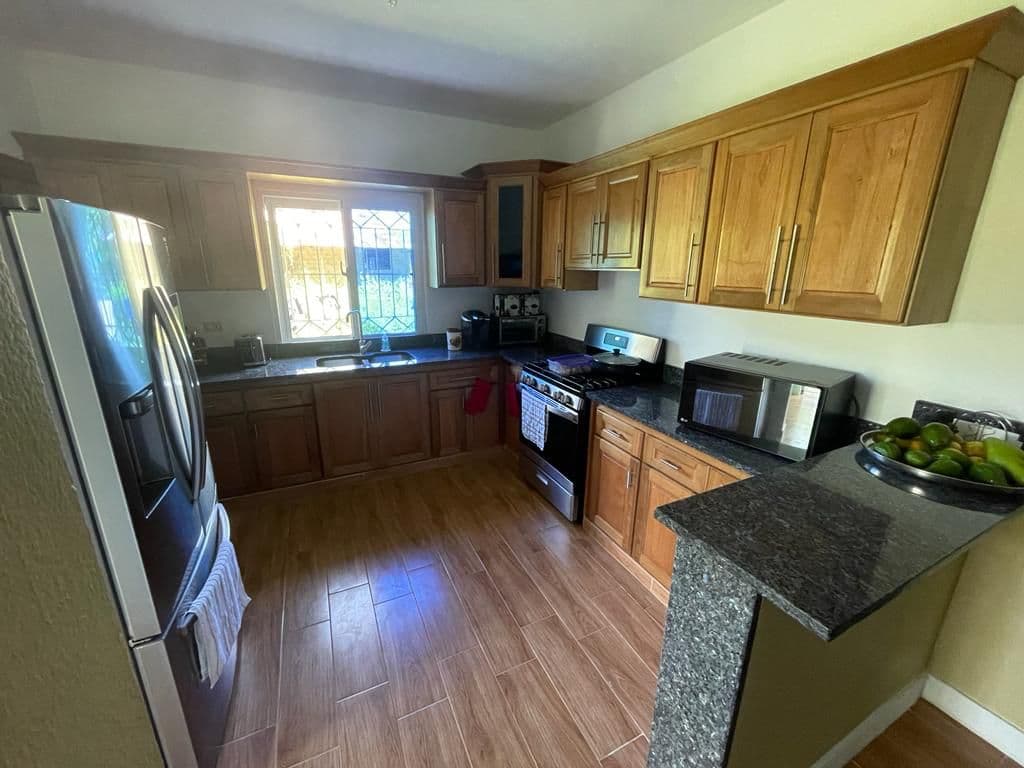 Luxury Private House - Image 5