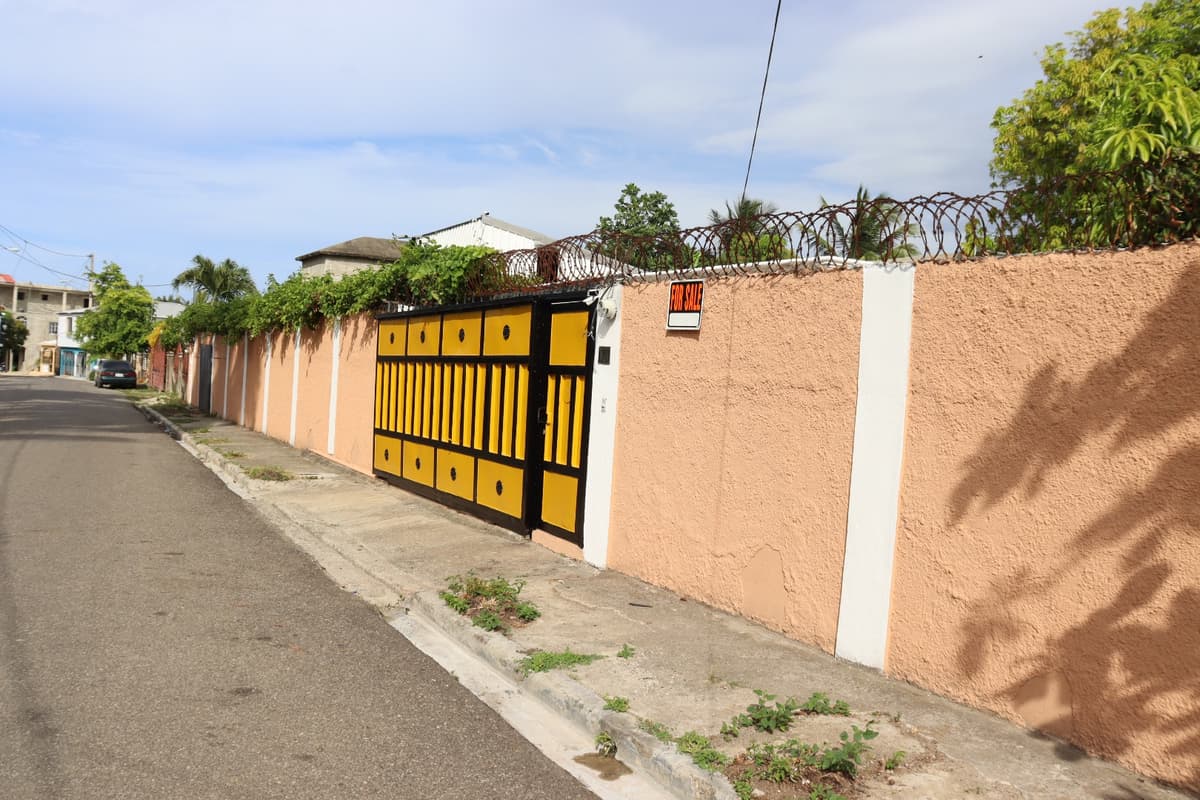 Exquisite Villa In Residencial Puerto Plata - Image 5