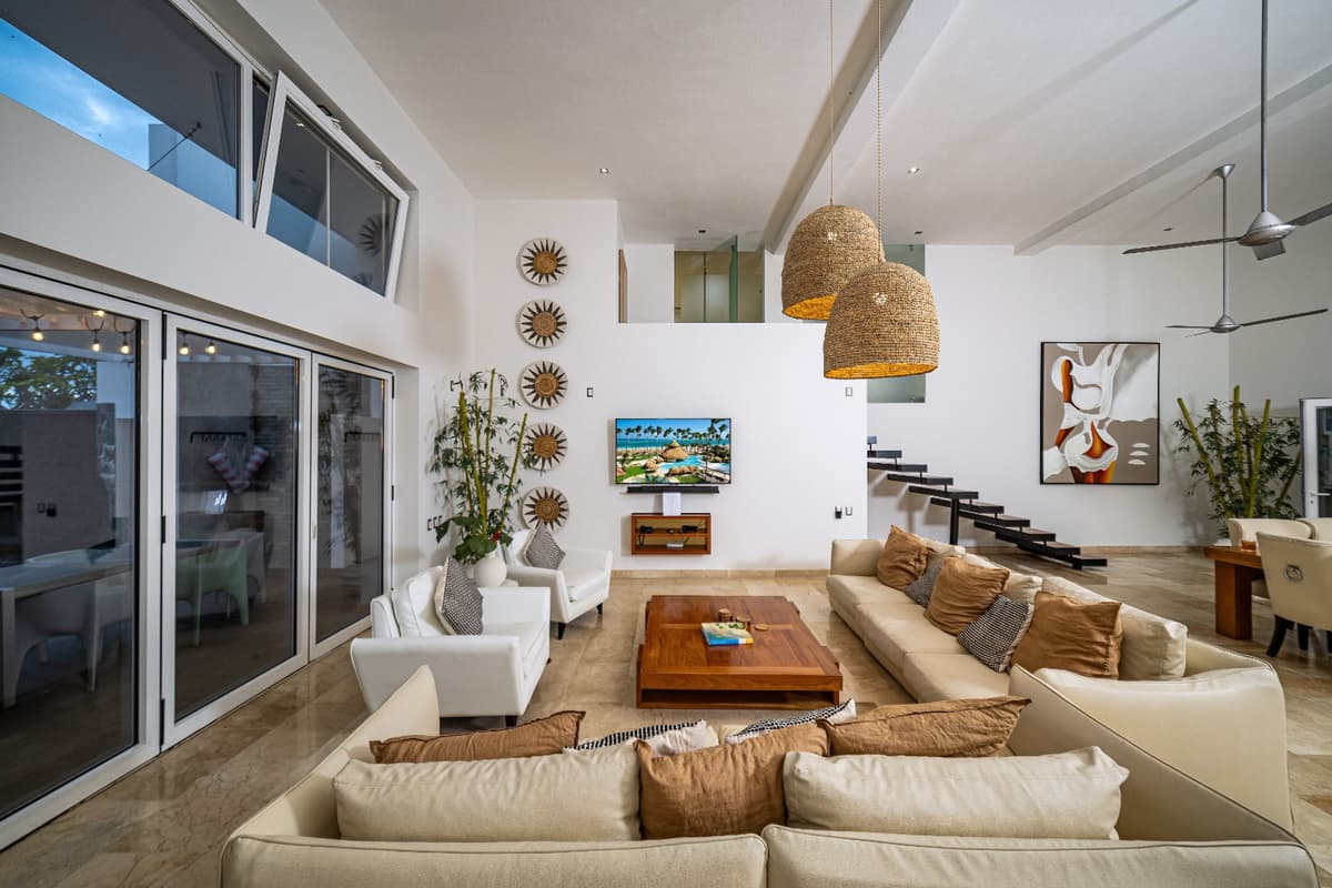 Definitely The Summer Villa You Need With The Best View - Image 2