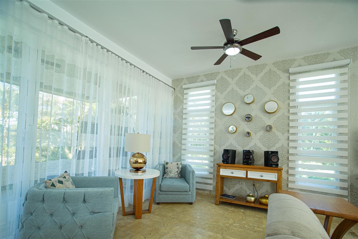 Luxury Modern 3-bedroom Villa With Infinity Pool - Image 3