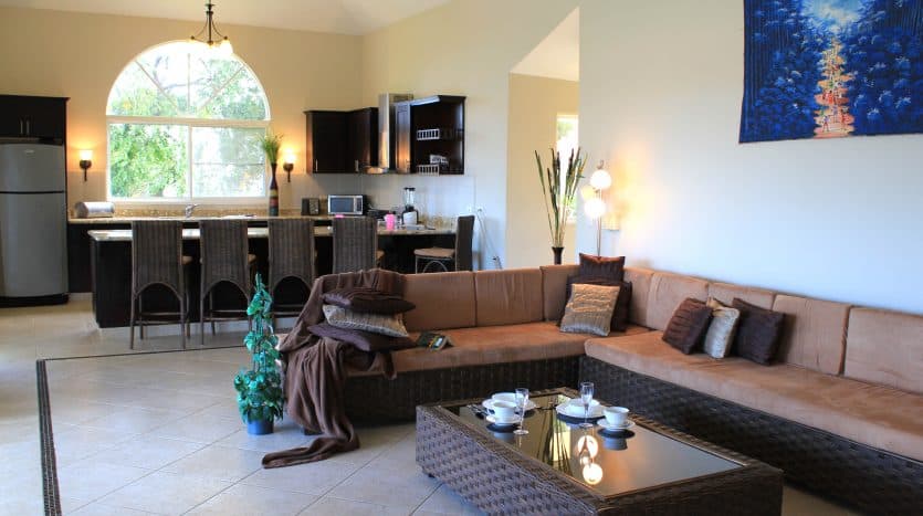 Large 2 Level Villa In Gated Community - Image 1