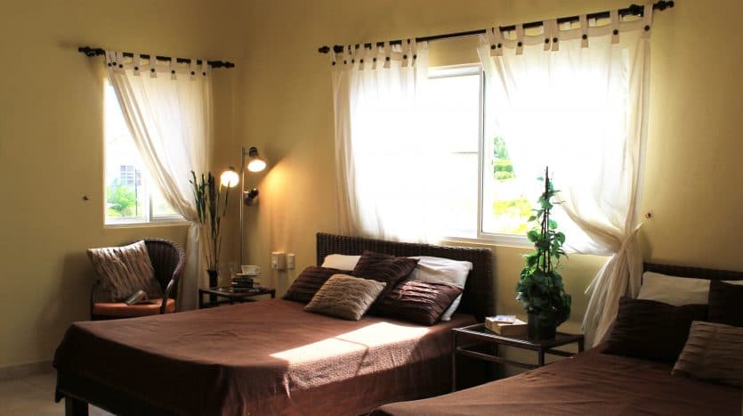 Large 2 Level Villa In Gated Community - Image 5