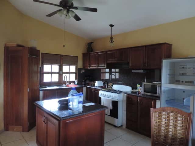 Villa 22 - 3 Bed 2 Bath Villa With Independent Studio