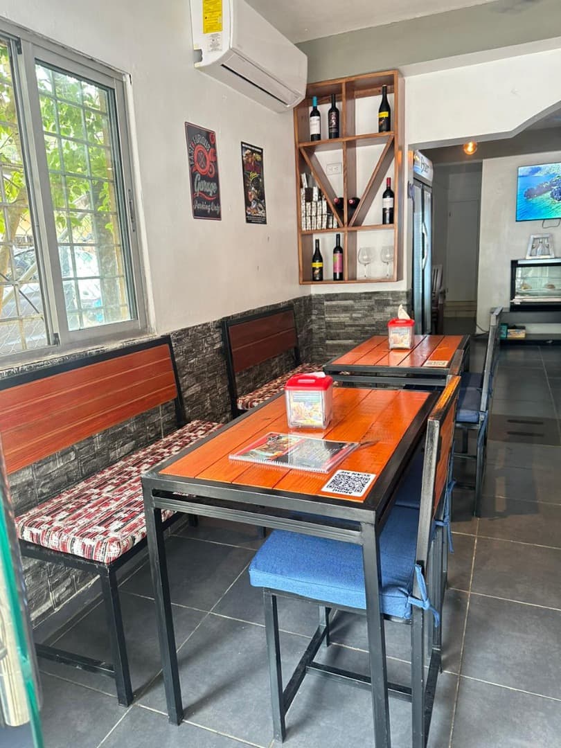 Restaurant In Prime Location - Image 3