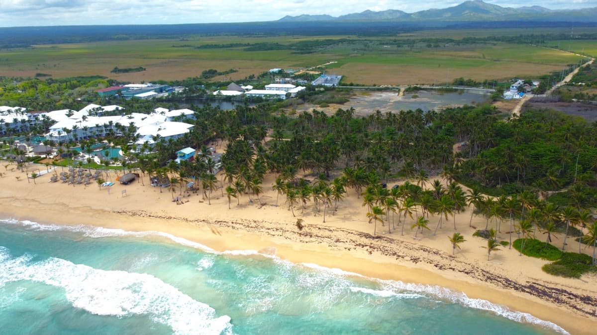 Beach Land For Hotel Development In Uvero Alto Bavaro - Image 4