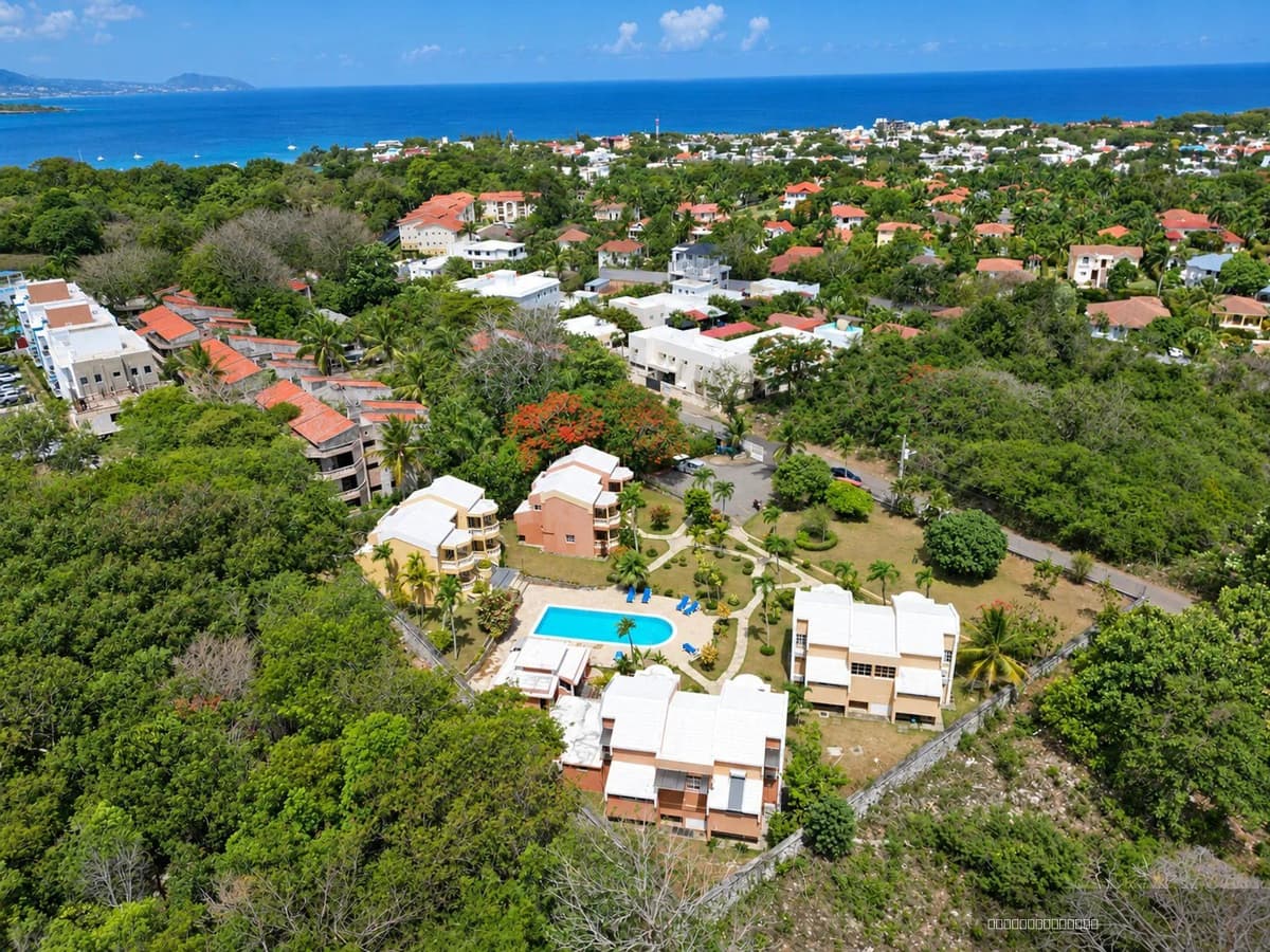 Apartment in Camino Llibre With Two Pool-View Balconies - Image 1