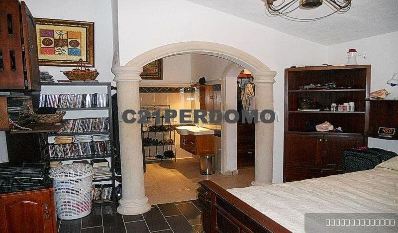 4-Unit Apartment Complex for sale in Cofresi, Puerto Plata - Image 4