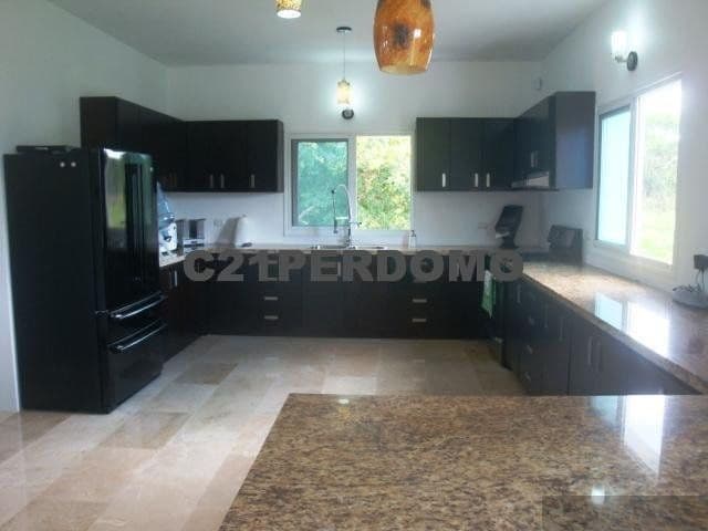 Luxury 5-Bedroom Oceanfront Villa, Río San Juan - Image 1
