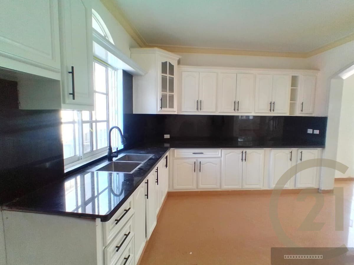 4-Bedroom House for sale in Residencial El Doral, Puerto Plata - Image 3